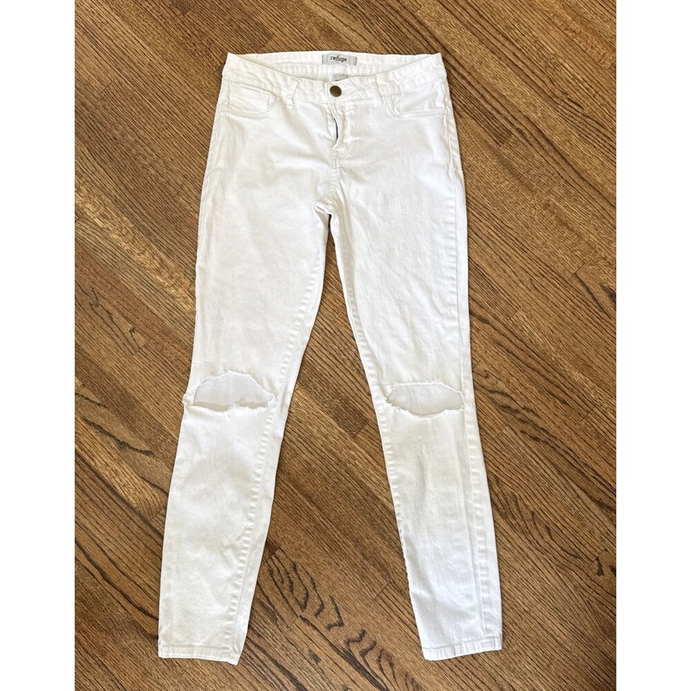 Women’s Refuge White Skinny Distressed Jeans - Size 4 (28 X 28)